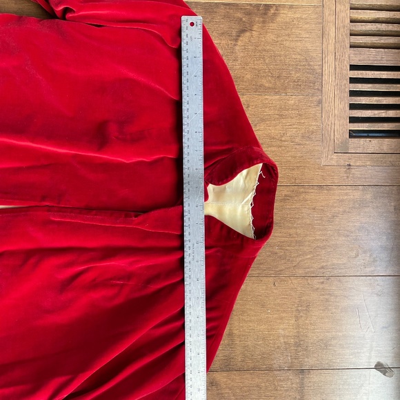 Vintage Opera Coat Cloak Red Velvet - Picture 9 of 12
